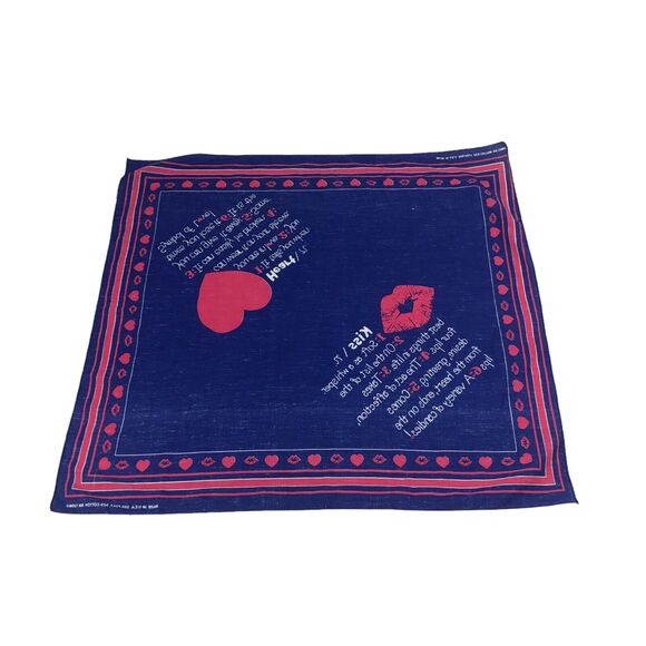 vintage bandana Kiss And Hearts Navy Blue And Pink RN‎ 13960